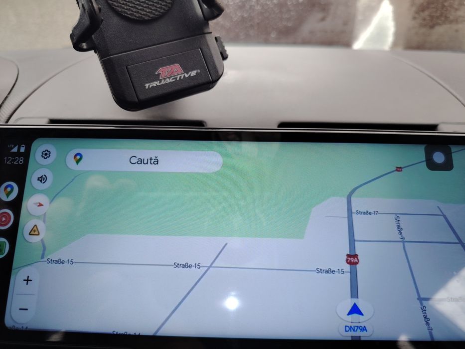 Carplay auto miusic pleier etc