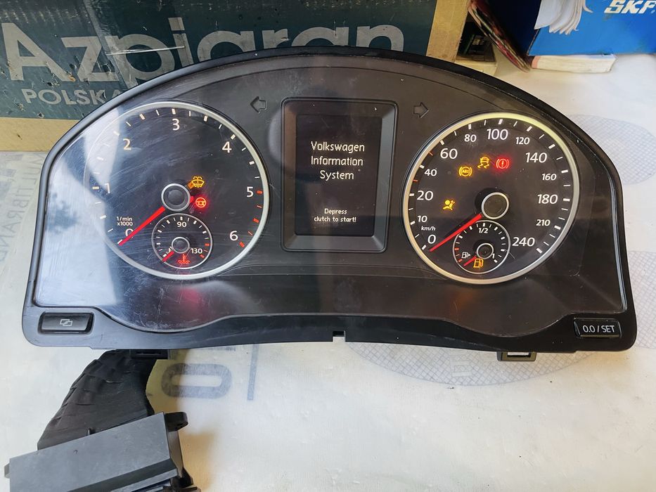 Ceasuri Bord Volkswagen Tiguan 2011