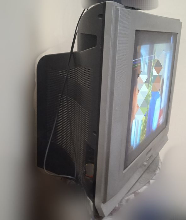 Телевизор LG б/у