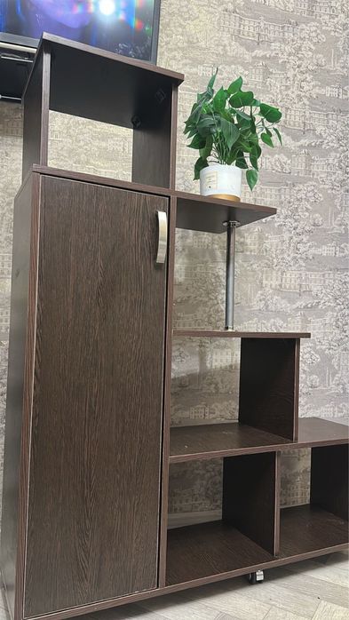 Продаю шкафчик для книг и личных вещей