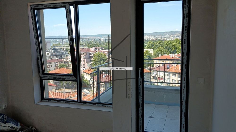 Продава се Тристаен апартамент в Варна, Аспарухово - 93 кв.м за 1500 €/кв.м - Снимка #1