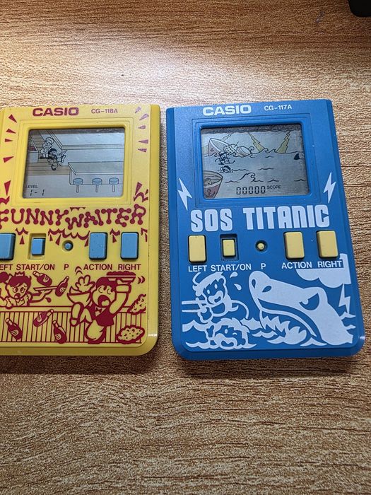 Casio игра sos titanic и funny waiter