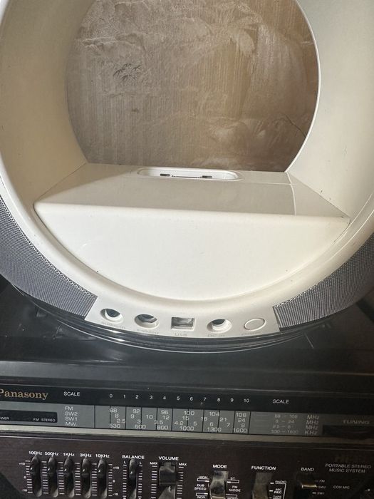 Продается колонка JBl