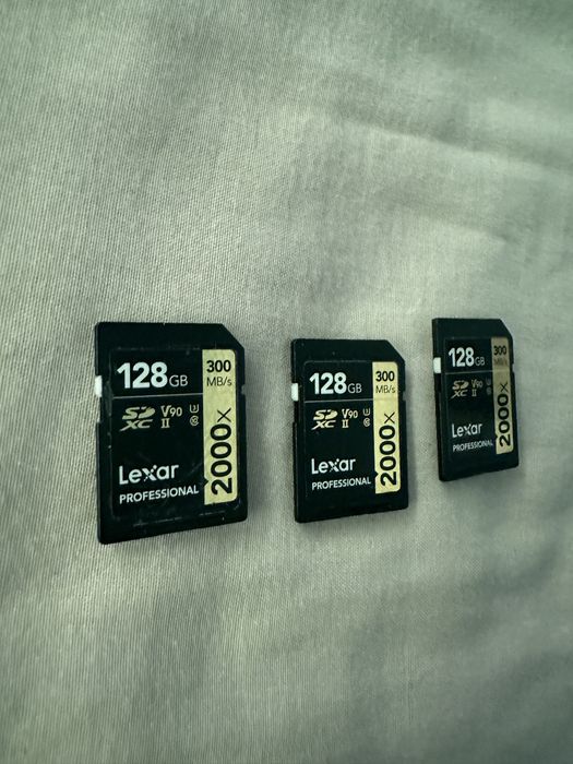 Fleshka Lexar v90