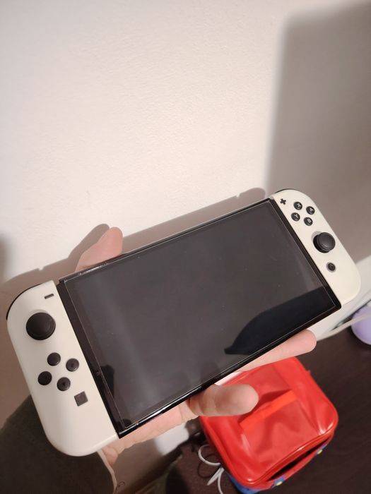 Nintendo Switch OLED + volan + pedale + controller !