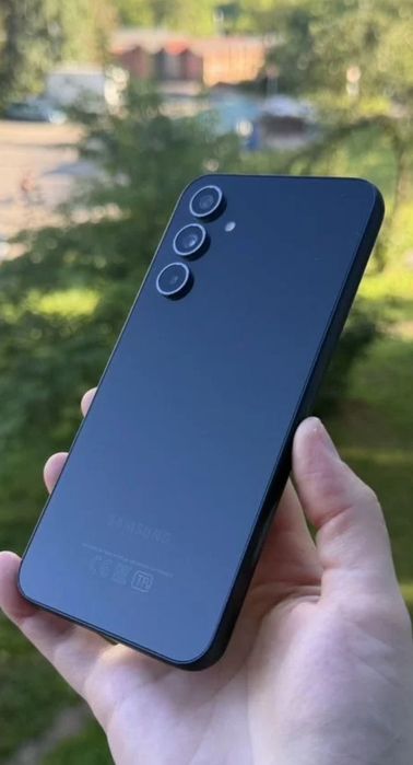 Продам Samsung A54 в идеале свет чёрный