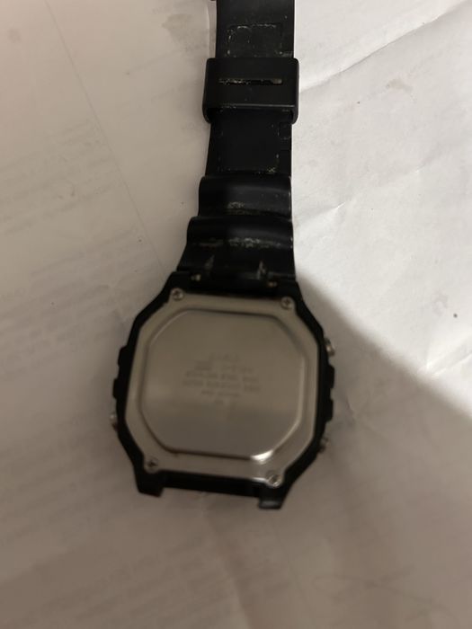 Часовник Casio Iluminator