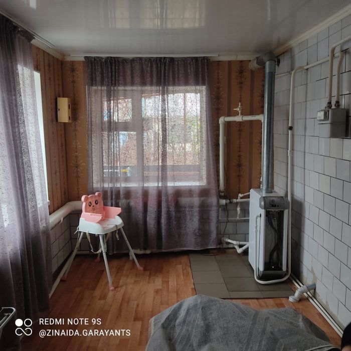 Продам два дома в одном дворе