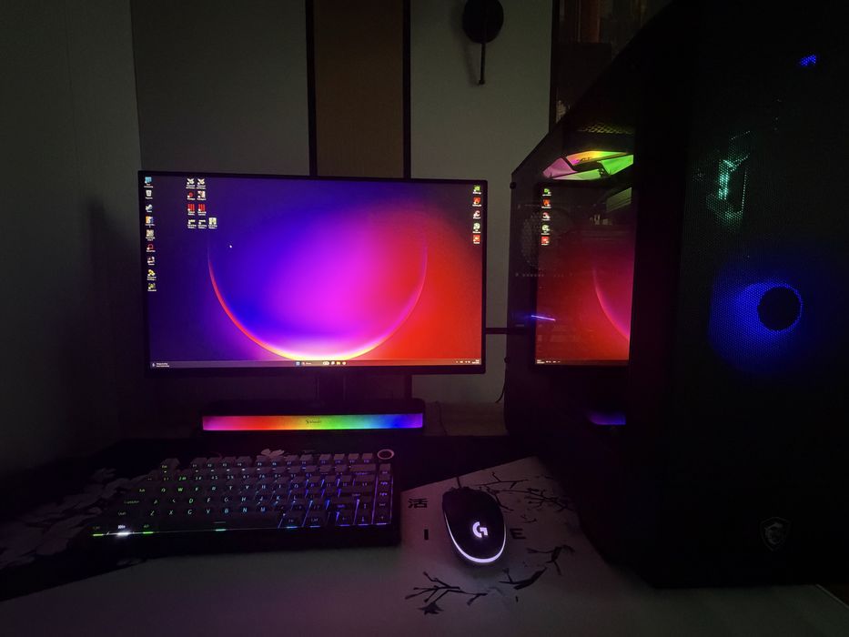 Продам игровую мышь Logitech G102 Lightsync, черная (оригинал)