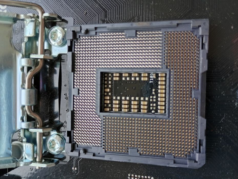 Placa de baza AsRock B365M Pro4 defecta