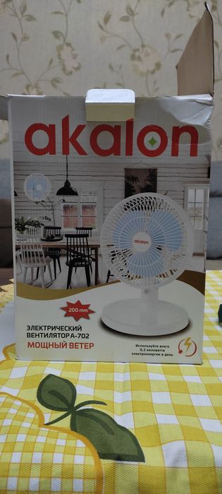 Вентилятор настольный маленький