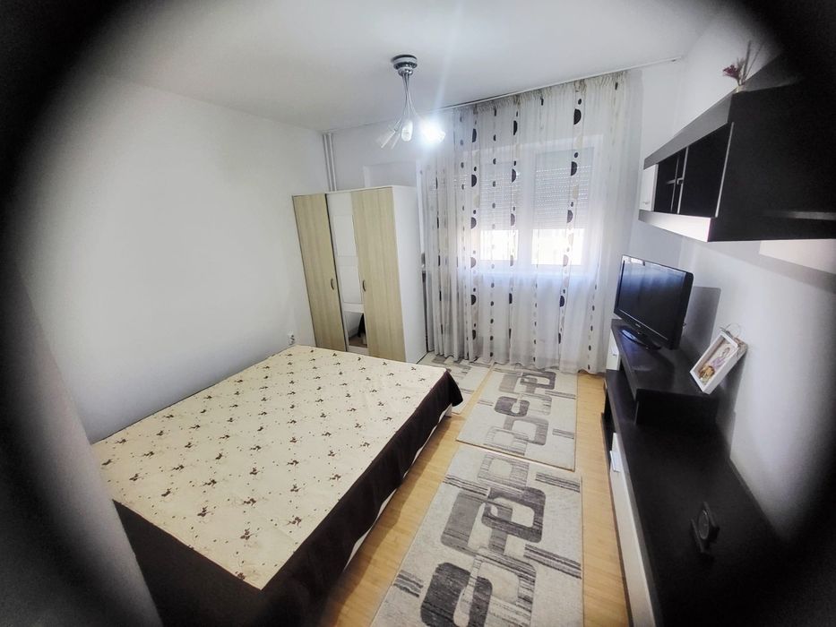 *PROPRIETAR*Inchiriez Apart. 2 camere*Et. 6 din 10*Sud*Str. Bdl. Bucuresti*