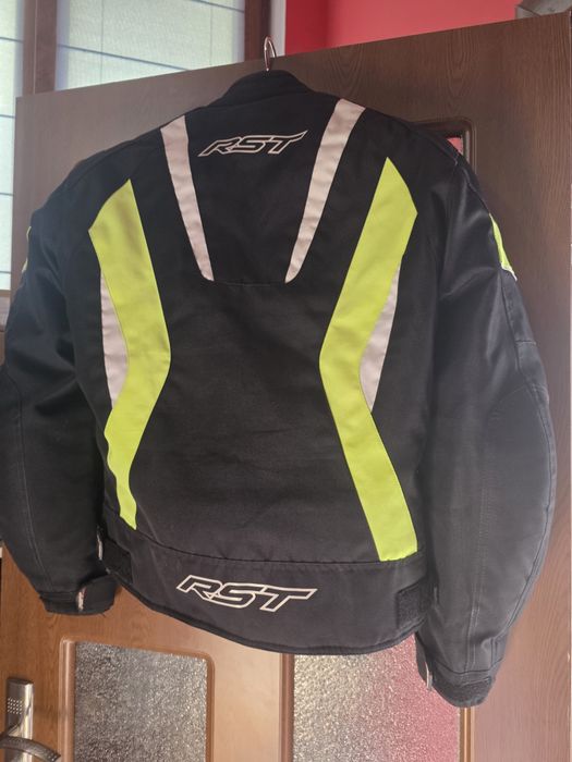 Текстилно мото яке RST R 16
Размер 50 (S)