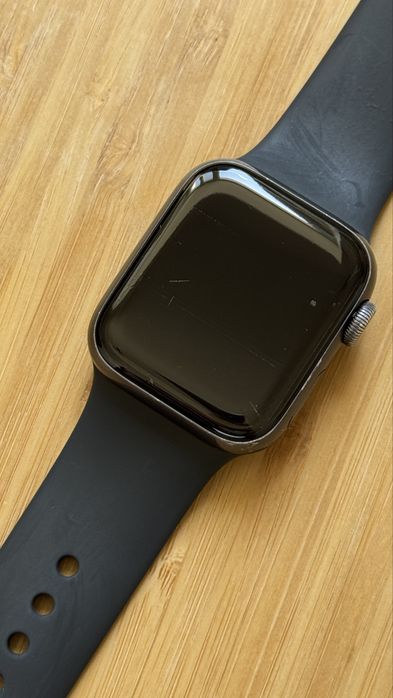 Часы Apple watch 5Se