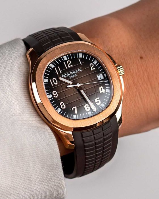 Patek Philippe Aquanaut кафяв