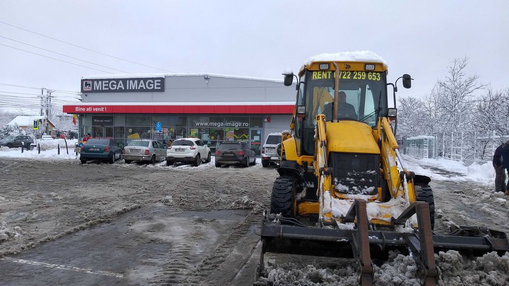 inchirieri buldoexcavatoare , deszapezire , demolari , fundatii