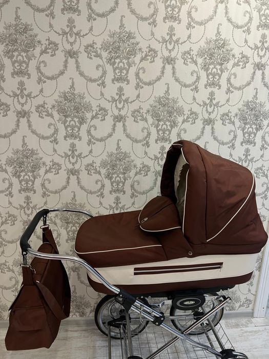 Продам детскую коляску
