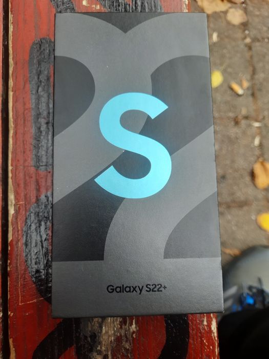 Кутия за Samsung s21 ultra Samsung s22 plus  лот