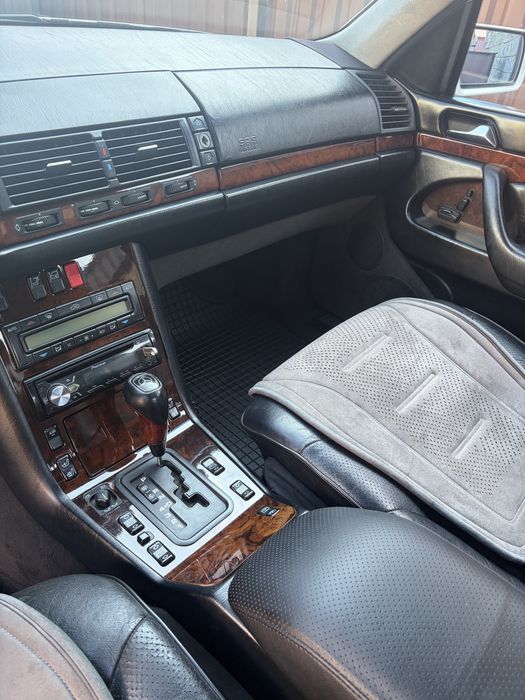 Продам мерседес s 320 японец