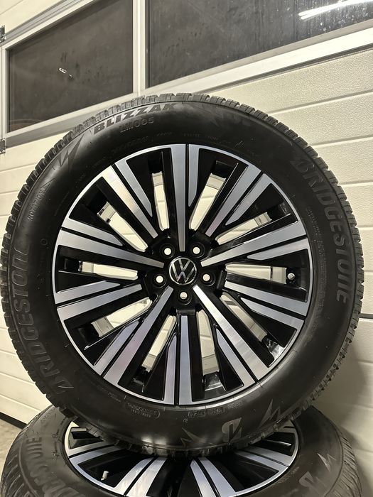 Jante NOI 19 ORIGINALE Volkswagen Touareg III Iarna 255/55/19 R-Line