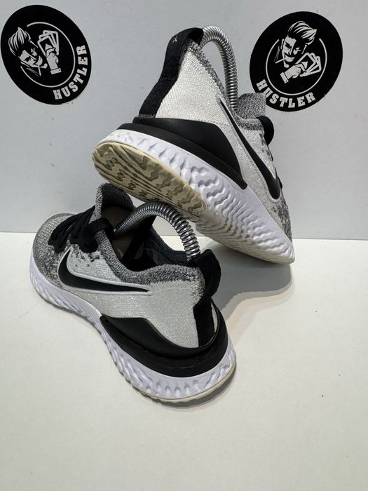 Маратонки NIKE REACT .Номер 36.5