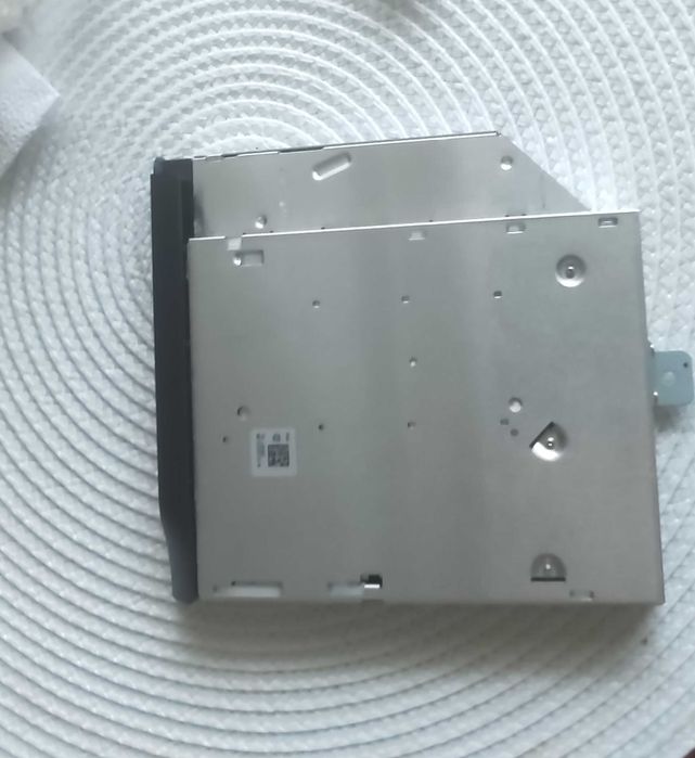 Toshiba TS-L633 8x DVD±RW DL SATA Drive оптично устройство DVD Writer