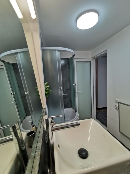 Garsoniera de inchiriat