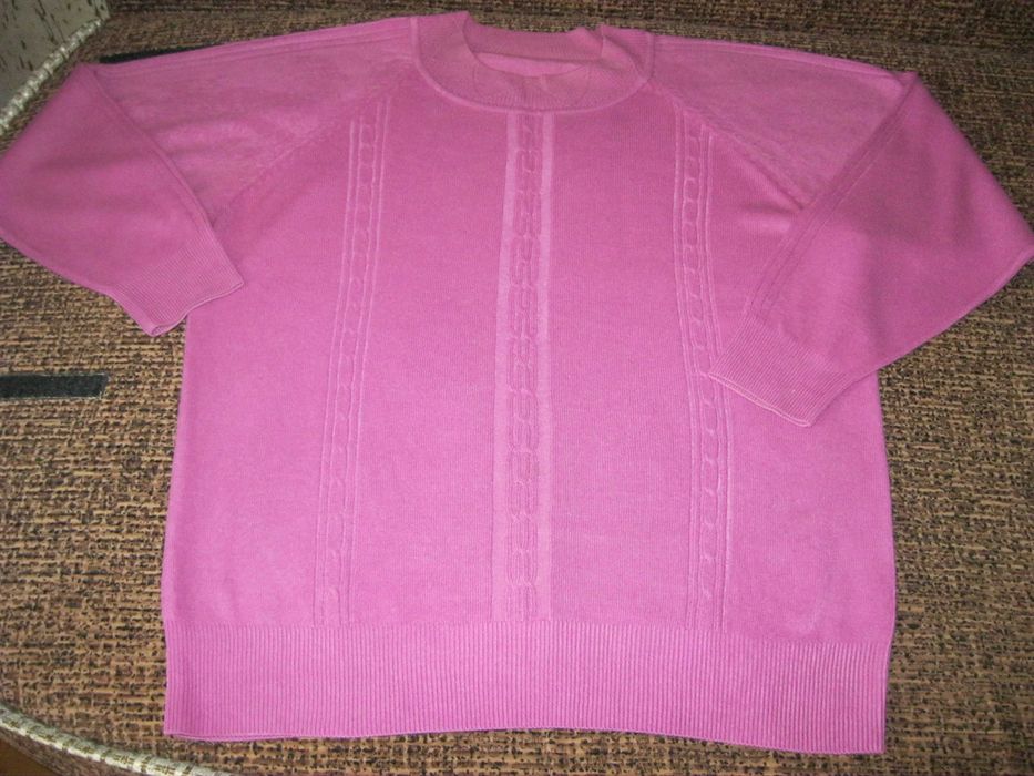 Тёплые кофты ,платья, блузки