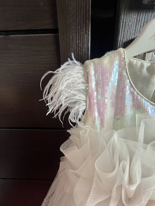 Платье на 3-4 года