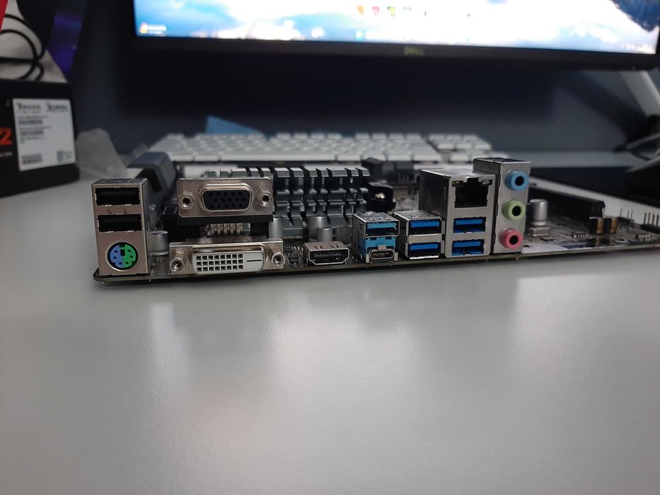 Placa baza ASRock B450M Pro4 AM4