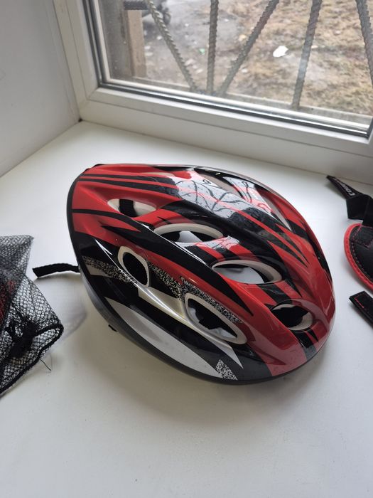 Продам роликовые коньки детские