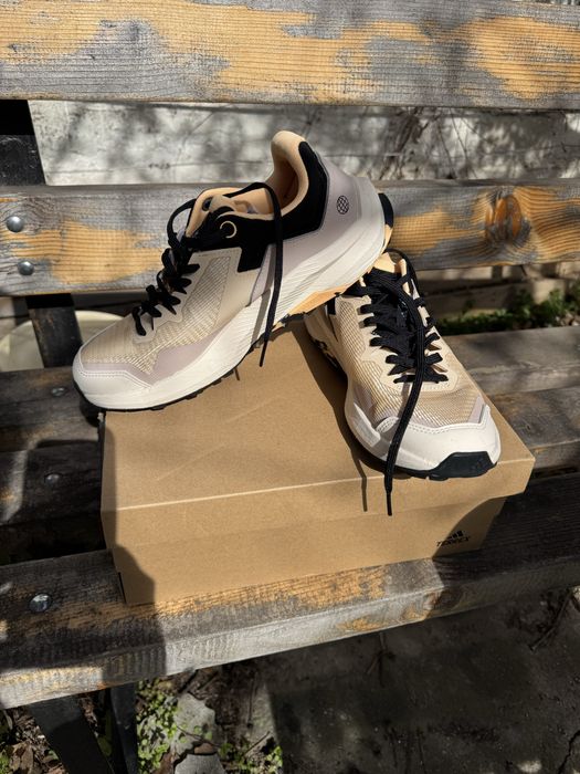 Туристически обувки Adidas Terrex