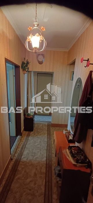 Продава се Тристаен апартамент в София, Надежда 2 - 95 кв.м за 1885 €/кв.м - Снимка #9