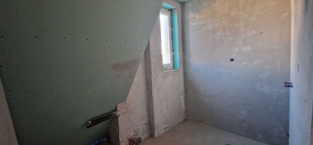 Продава се Тристаен апартамент в Добрич, Свети Георги - 183 кв.м за 1312 €/кв.м - Снимка #7