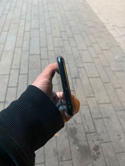 Iphone xr айфонн