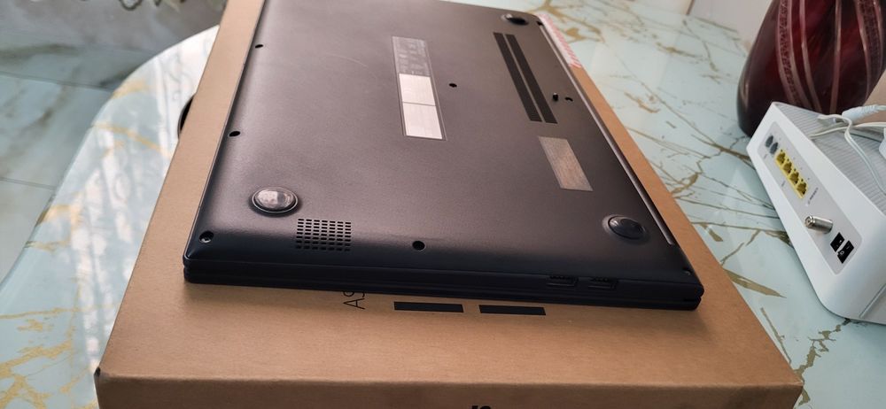 Leptop Asus Gaming  vezi pozele mai multe detalii 2024