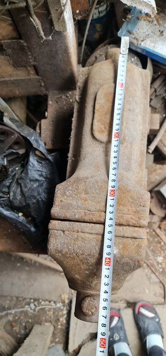 Професионално менгеме и наковалня