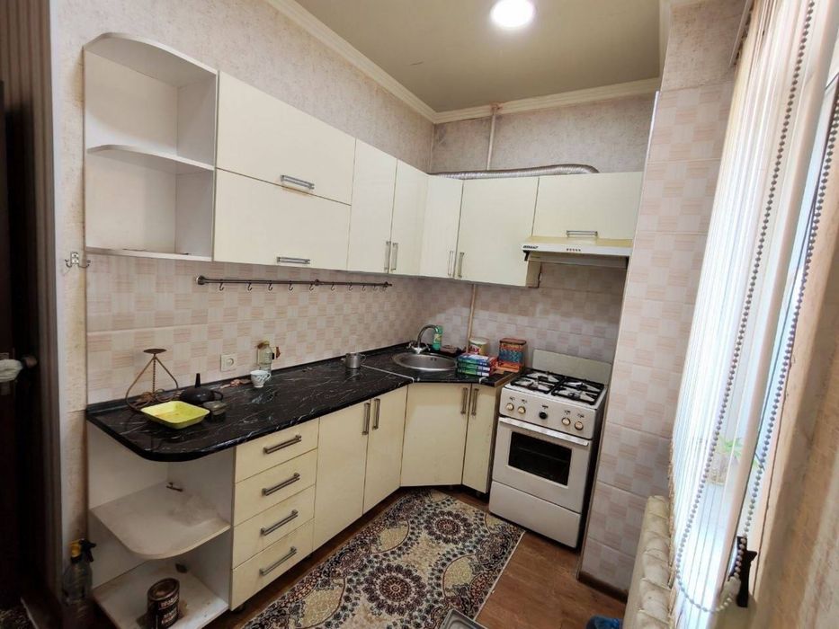 Продаю 1-комнатную квартиру Сергели 4