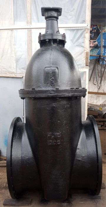 Продаётся задвижка чугунная Ду1000 Ру10