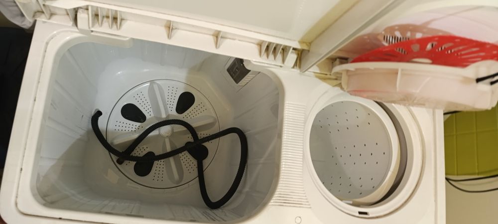 Продам машинку полуавтомат