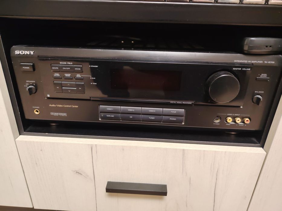 Sony TA-VE 700 integrated amplifer