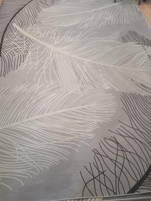 Продам 2-3 ковер не скользит,19тыс