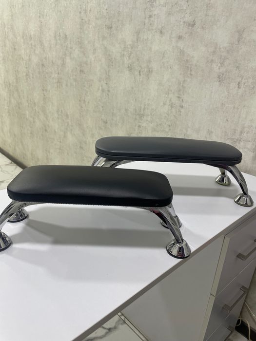 Подставка для маникюра