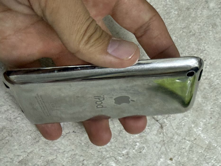 Ipod touch 4 8gb