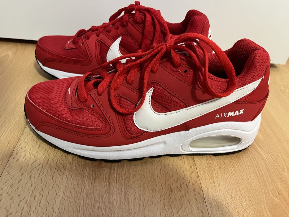 Маратонки   NIKE