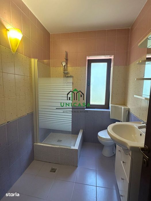 Apartament de inchiriat - 3 camere - Zona Nord