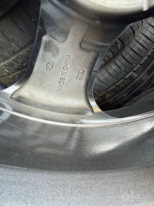 R18 Kia Gt line yangi deska balon Arginal