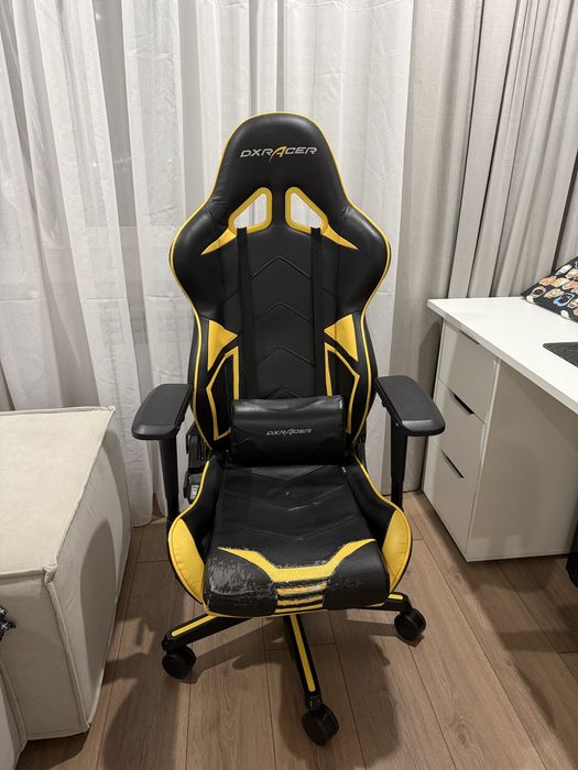 Компьютерное кресло Dxracer