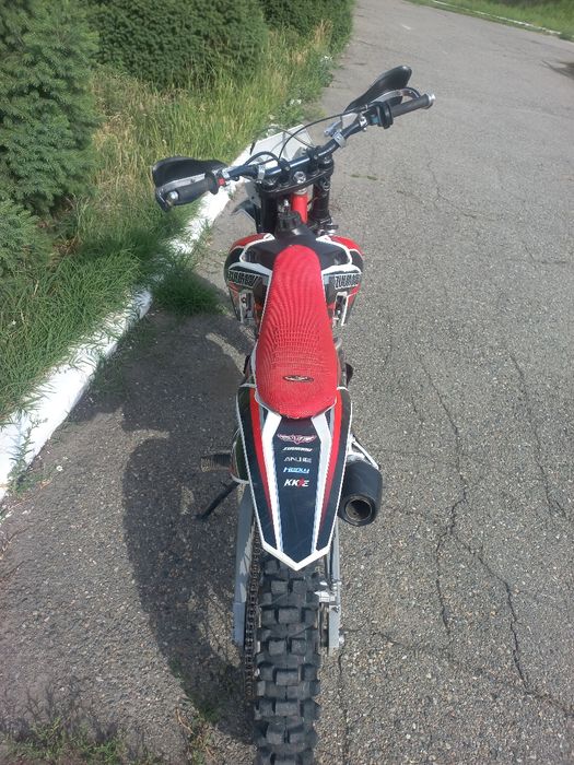 Продам Zuumav K7 CBS300