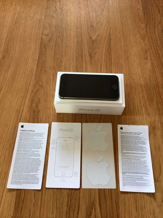 Смартфон Apple iPhone SE 128GB 4G Space Grey - ЗА РЕМОНТ ИЛИ ЗА ЧАСТИ!
